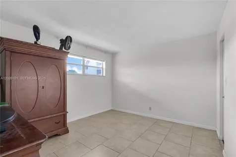 3551 Inverrary Drive Lauderhill FL 33319