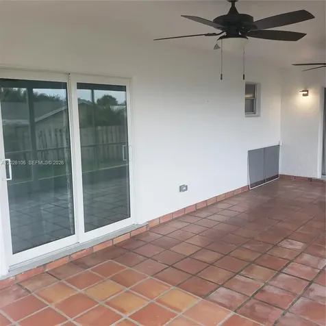 9051 SE Eagle Avenue Hobe Sound FL 33455