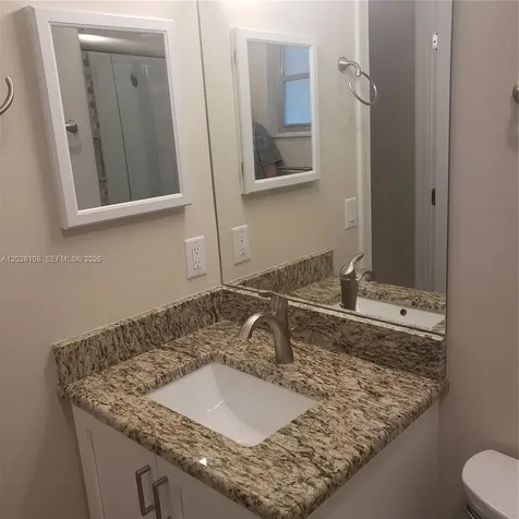 9051 SE Eagle Avenue Hobe Sound FL 33455