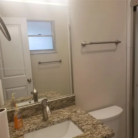 9051 SE Eagle Avenue Hobe Sound FL 33455
