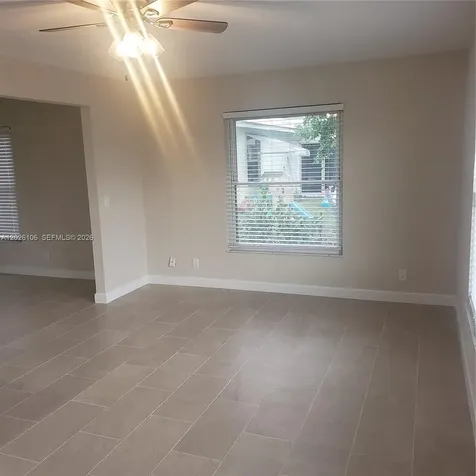 9051 SE Eagle Avenue Hobe Sound FL 33455