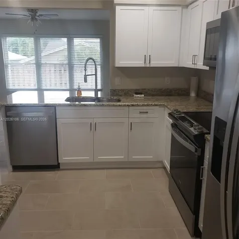 9051 SE Eagle Avenue Hobe Sound FL 33455