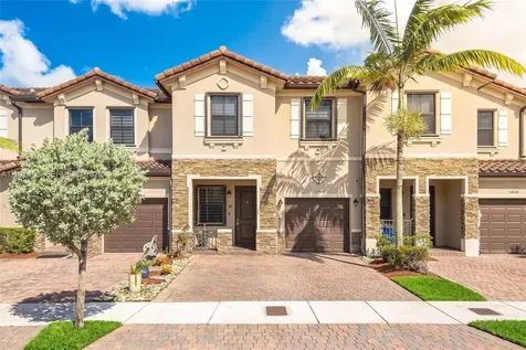 11464 SW 252nd Terrace Miami FL 33032