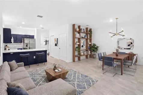 11464 SW 252nd Terrace Miami FL 33032