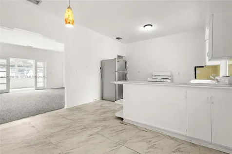 1460 West Avenue Miami Beach FL 33139