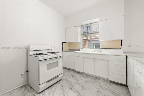1460 West Avenue Miami Beach FL 33139