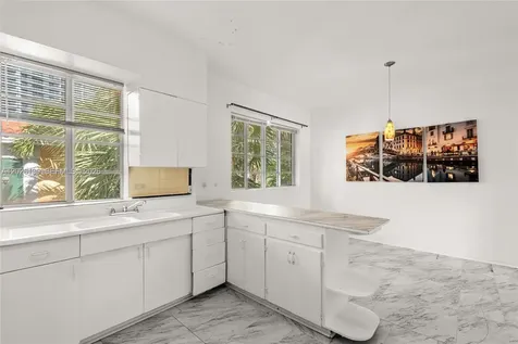 1460 West Avenue Miami Beach FL 33139