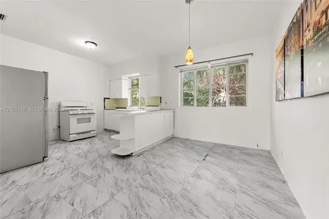 1460 West Avenue Miami Beach FL 33139