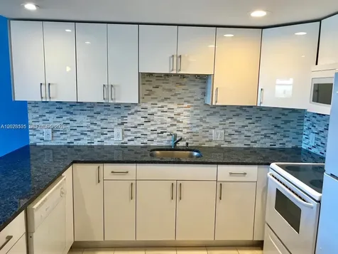13155 Ixora Court North Miami FL 33181