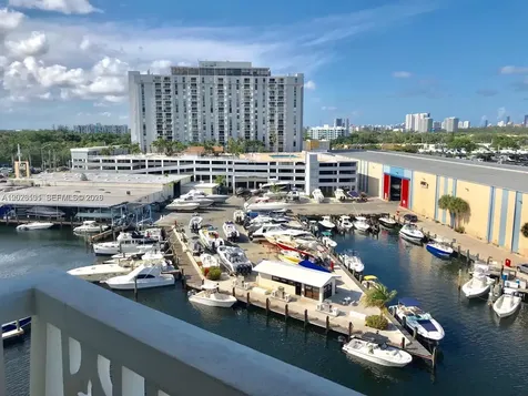 13155 Ixora Court North Miami FL 33181