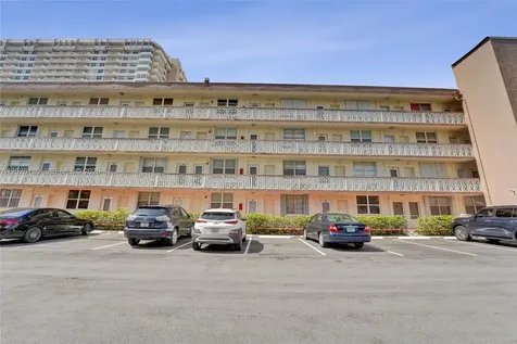 1936 S Ocean Drive Hallandale Beach FL 33009