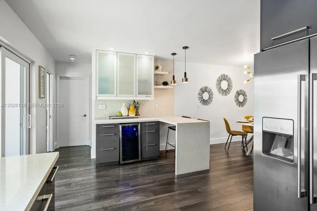 2010 NE 57th Street Fort Lauderdale FL 33308