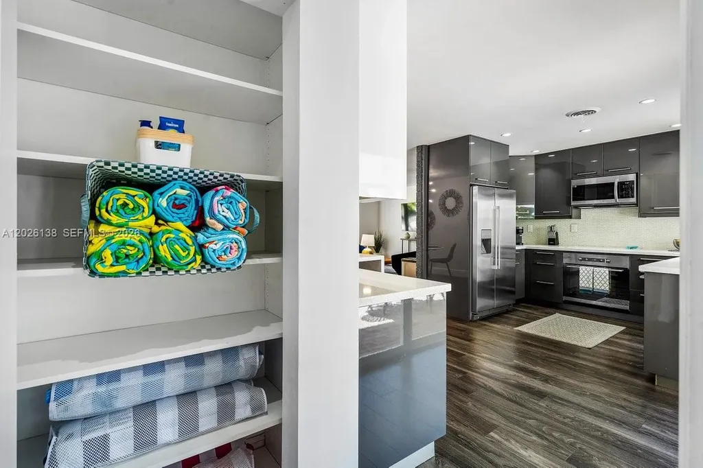 2010 NE 57th Street Fort Lauderdale FL 33308