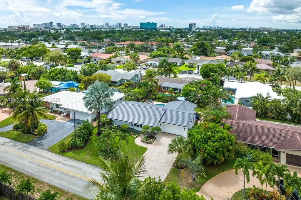2010 NE 57th Street Fort Lauderdale FL 33308