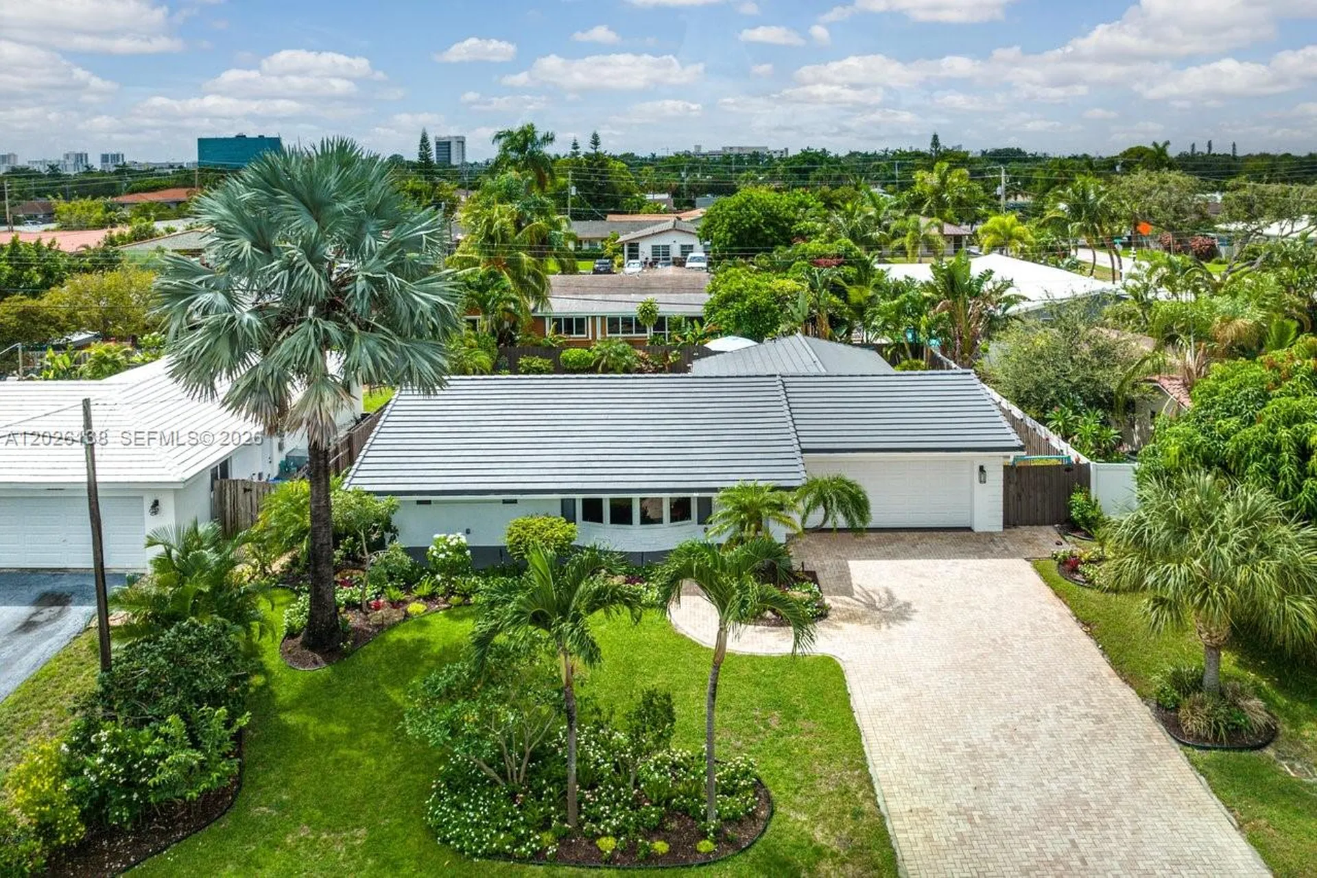 2010 NE 57th Street Fort Lauderdale FL 33308