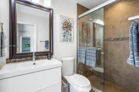 2010 NE 57th Street Fort Lauderdale FL 33308