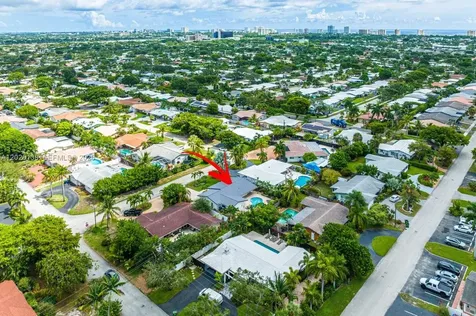 2010 NE 57th Street Fort Lauderdale FL 33308
