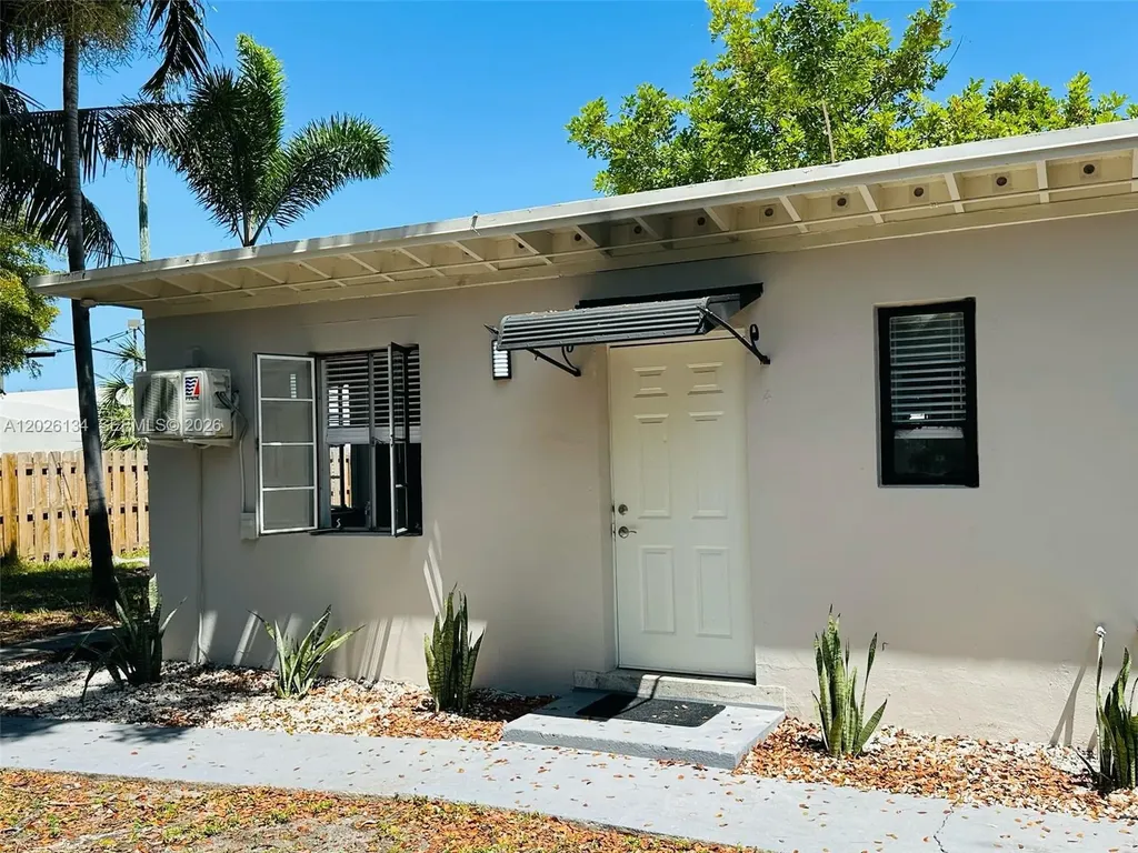 417 SE 14th Court Fort Lauderdale FL 33316