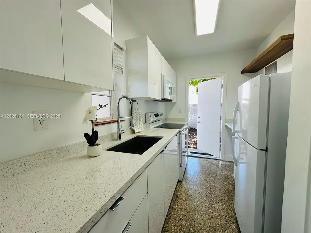 417 SE 14th Court Fort Lauderdale FL 33316