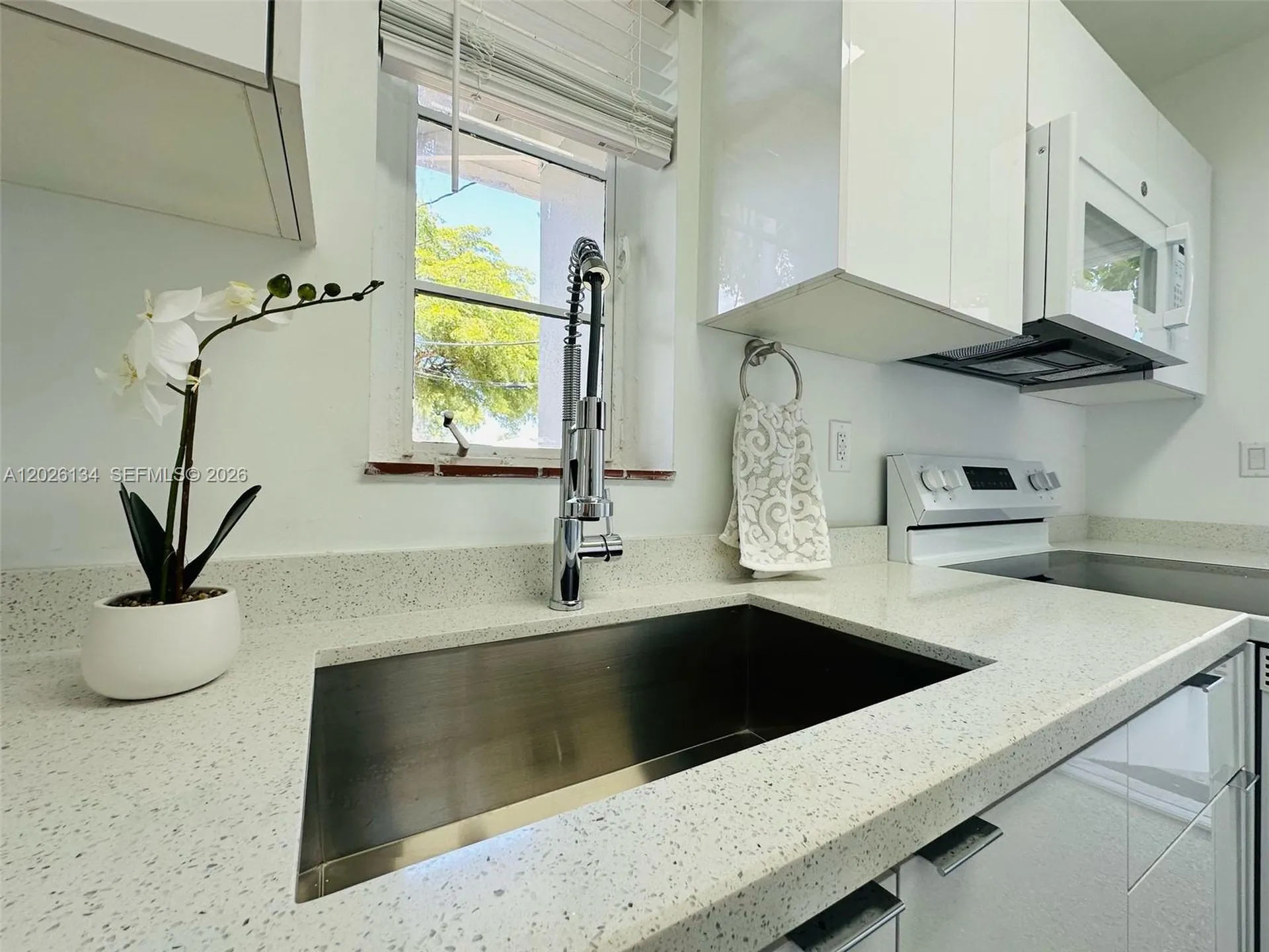 417 SE 14th Court Fort Lauderdale FL 33316