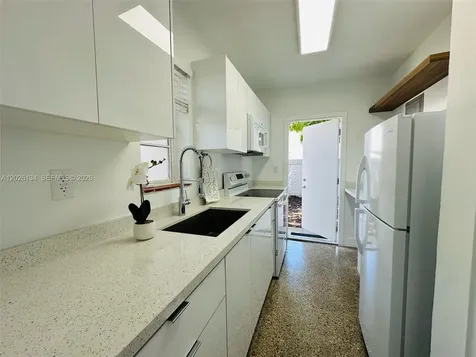 417 SE 14th Court Fort Lauderdale FL 33316