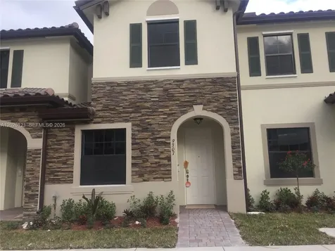 9307 W 33rd Way Hialeah FL 33018