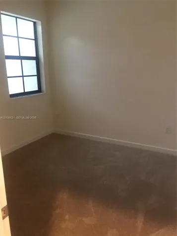 9307 W 33rd Way Hialeah FL 33018