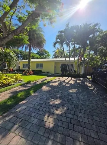 8040 SW 63rd Place Miami FL 33143