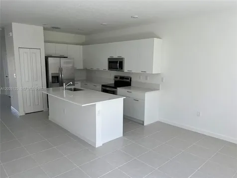 2340 NW 130 Terrace Miami FL 33167