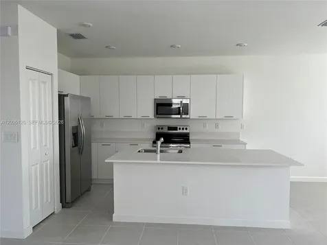 2340 NW 130 Terrace Miami FL 33167