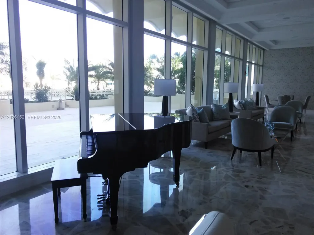 2501 S Ocean Drive Hollywood FL 33019