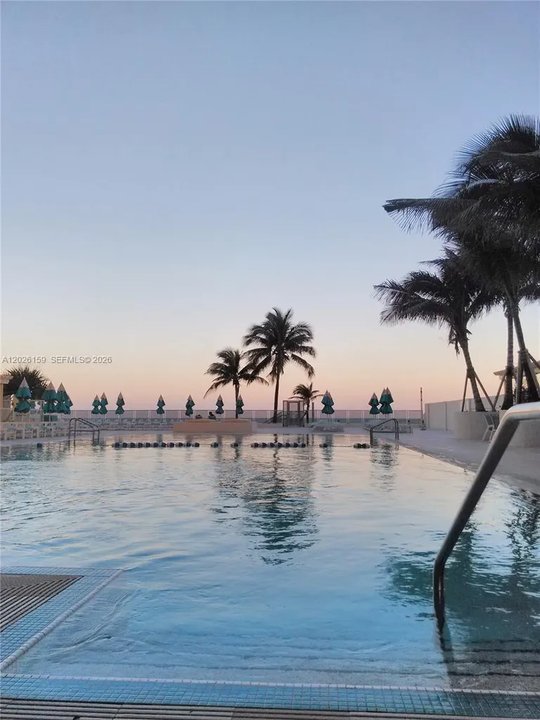 2501 S Ocean Drive Hollywood FL 33019