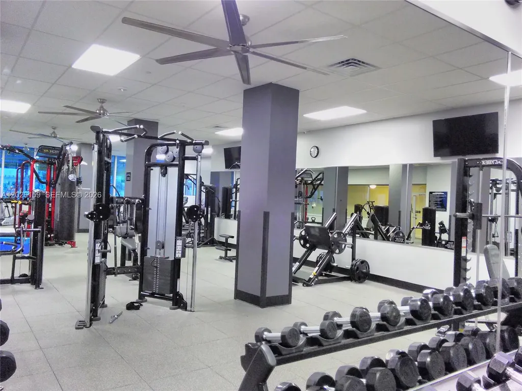 2501 S Ocean Drive Hollywood FL 33019