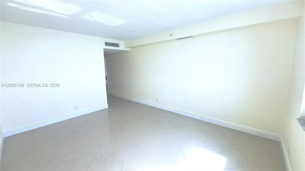 2501 S Ocean Drive Hollywood FL 33019