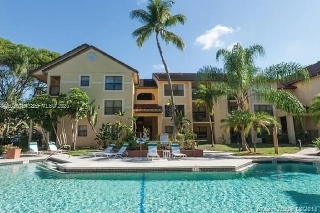 4261 W Mcnab Road Pompano Beach FL 33069