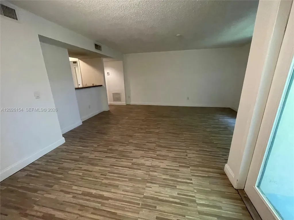 4261 W Mcnab Road Pompano Beach FL 33069