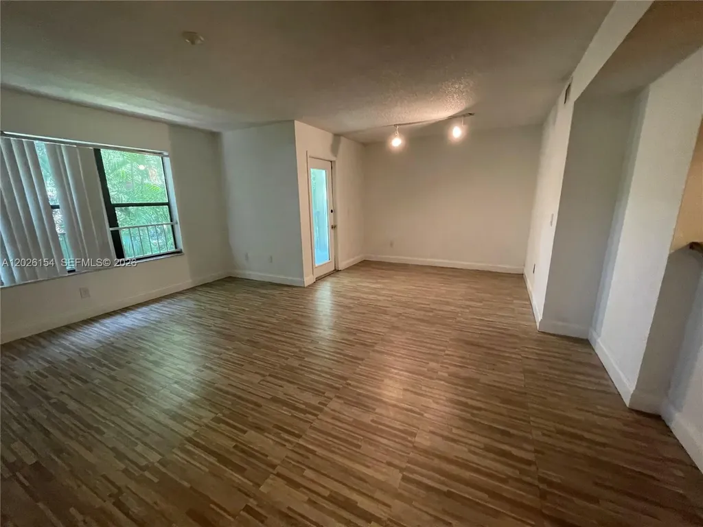 4261 W Mcnab Road Pompano Beach FL 33069