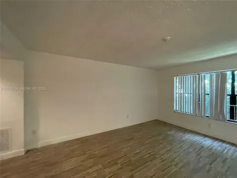 4261 W Mcnab Road Pompano Beach FL 33069