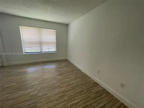 4261 W Mcnab Road Pompano Beach FL 33069