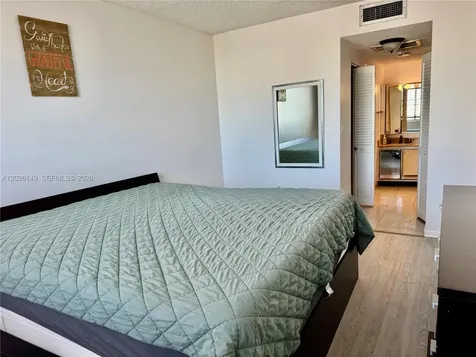 300 Bayview Drive Sunny Isles Beach FL 33160