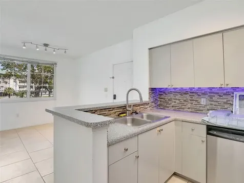 1180 Reserve Way Naples FL 34105