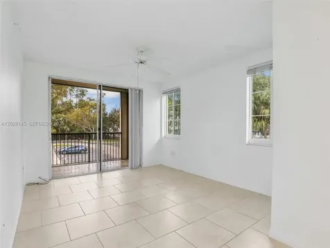 1180 Reserve Way Naples FL 34105