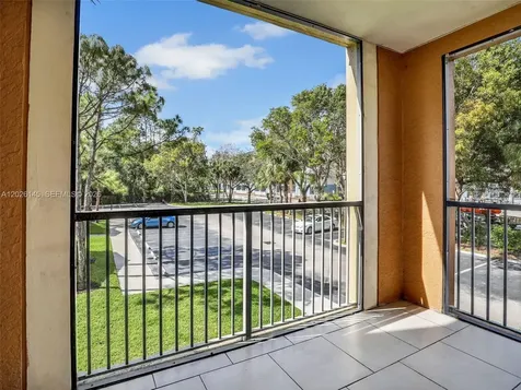 1180 Reserve Way Naples FL 34105