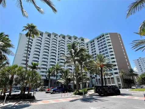 2899 Collins Avenue Miami Beach FL 33140