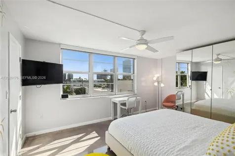 1020 Meridian Avenue Miami Beach FL 33139
