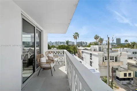 1020 Meridian Avenue Miami Beach FL 33139