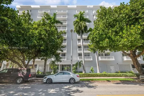 1020 Meridian Avenue Miami Beach FL 33139