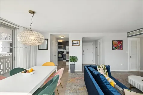 1020 Meridian Avenue Miami Beach FL 33139