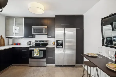 1020 Meridian Avenue Miami Beach FL 33139