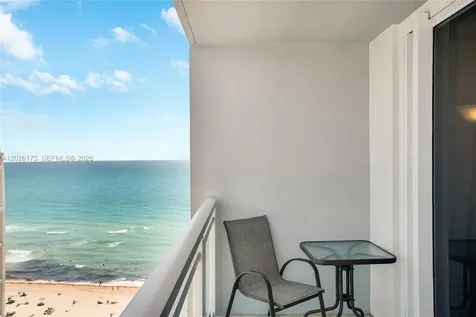 6917 Collins Avenue Miami Beach FL 33141